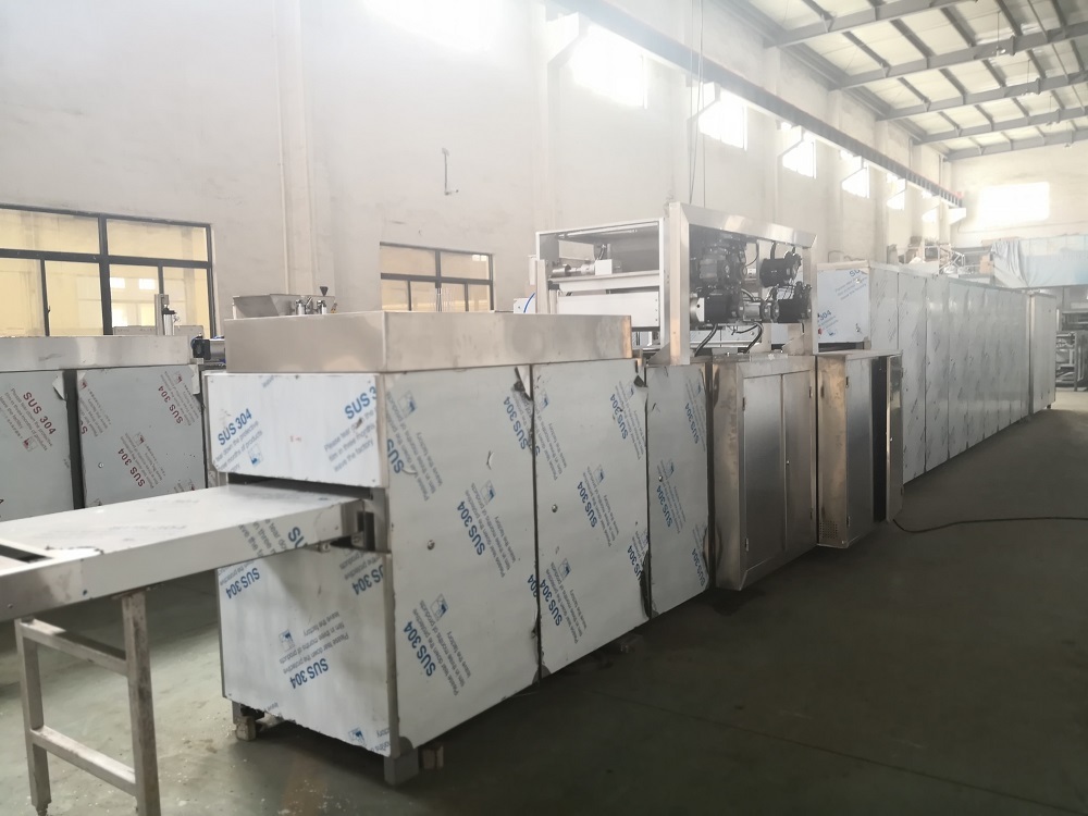 Последние блоги о компании Руководство по выбору линии для отсадки шоколада – от дизайна продукта до контроля температуры