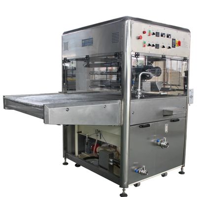 Купить Линия охлаждения Fudge Enrober с 15M охлаждающим туннелем Copeland охлаждающий компрессор Система управления PLC online manufacture