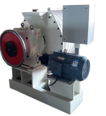 Купить Машина для плавления шоколада мощностью 2,2 кВт, вместимостью 150 кг, подходит для непрерывной обработки и плавления шоколада Производство в сети